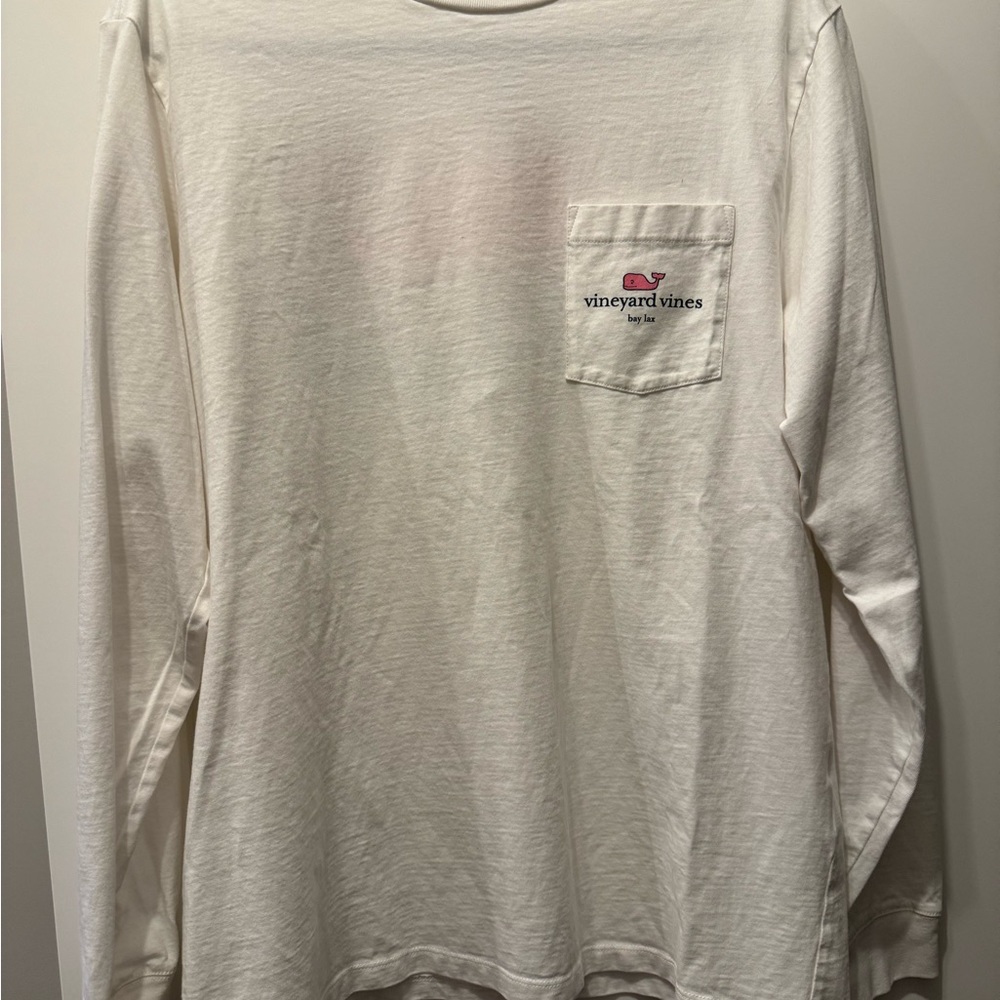 Vineyard vines medium